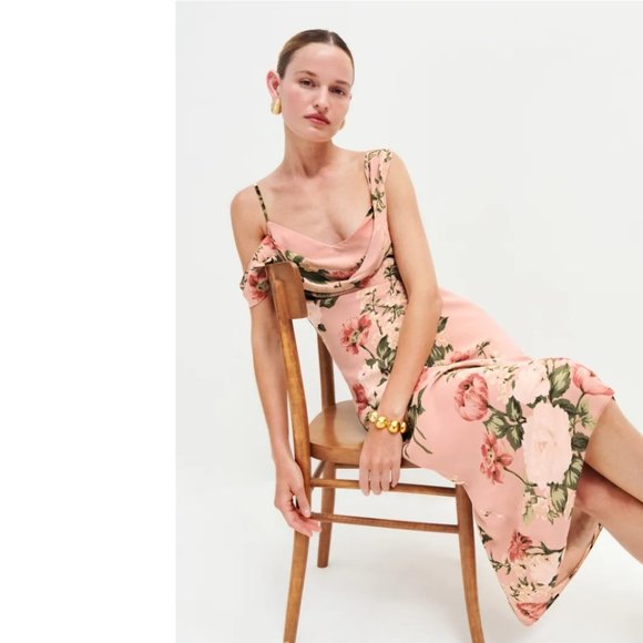 🌹SALE🌹Reformation Reya Dress in Rose Garden - Picture 5 of 16